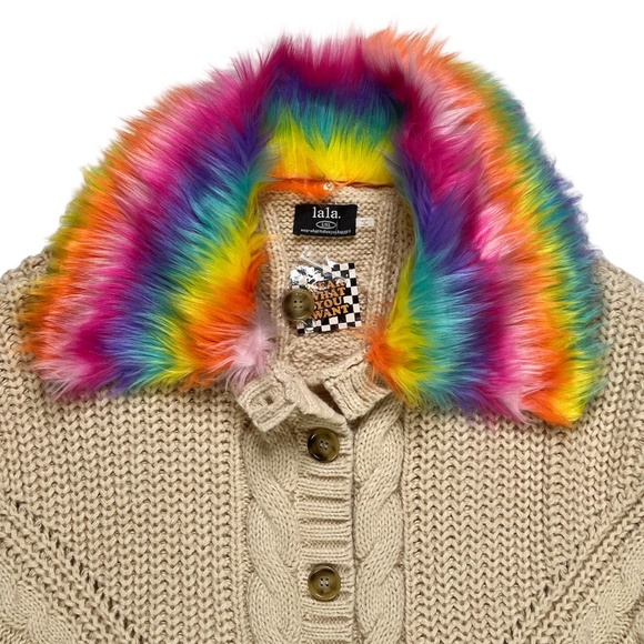 NWT Dressed in LALA Unbothered Grandpa Cardigan Sweater in Beige - Picture 9 of 14